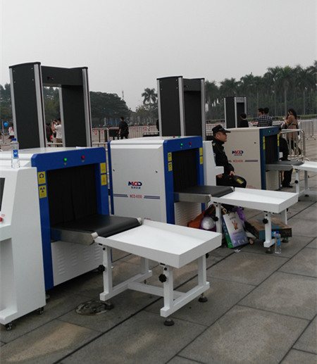 廣州車(chē)展MCD-6550X光安檢機(jī)現(xiàn)場(chǎng)展示圖