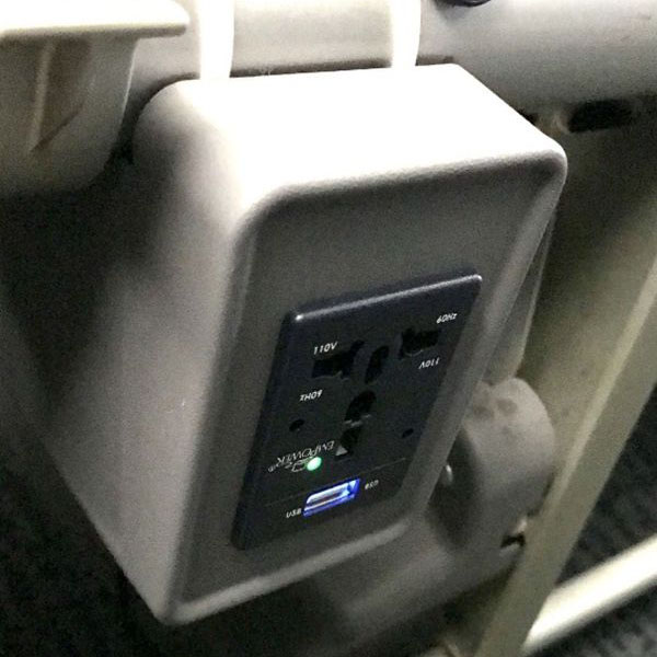 座椅電源